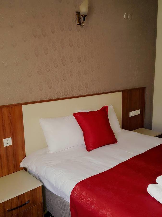 Deniz Hotel Yenifoca Zewnętrze zdjęcie